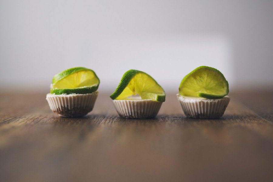 Lime & Coconut Ice-cream Cake Bites