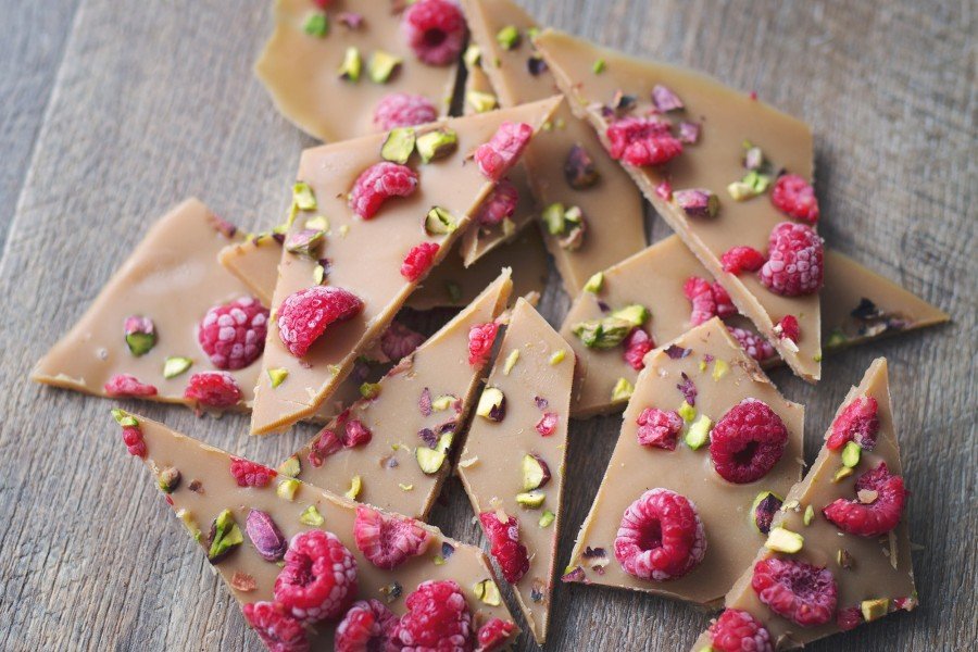Rose White Chocolate Bark with Raspberries & Pistachio’s