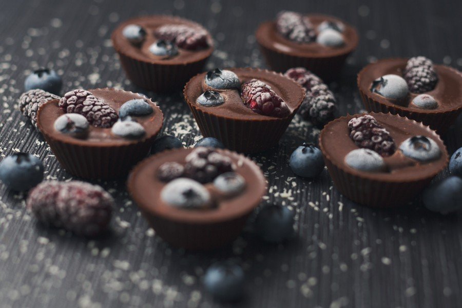 Berry Chocolate Cups