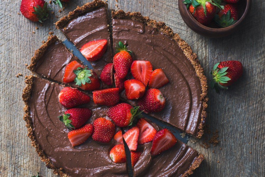 Vegan Chocolate and Strawberry Custard Tart