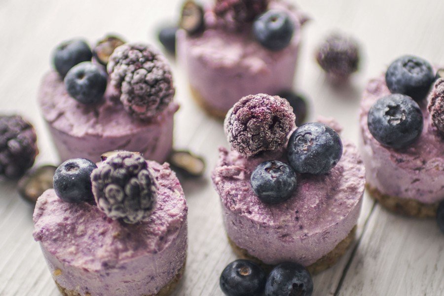 Raw Vegan White Chocolate Berry Superfood Cheesecake
