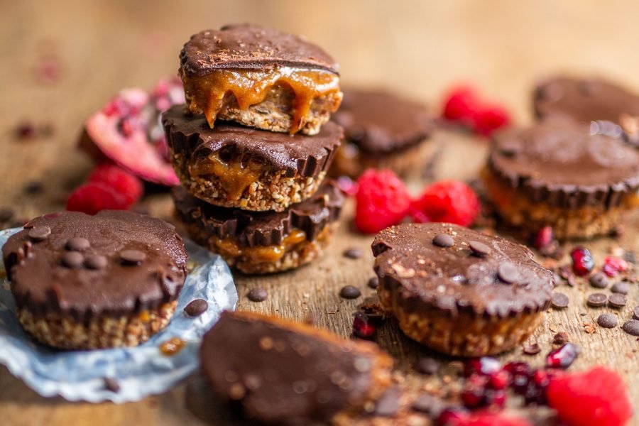 Vegan Peanut Butter Caramel Cups