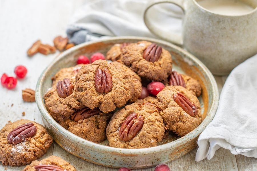 Vegan Pecan Butter Cookies