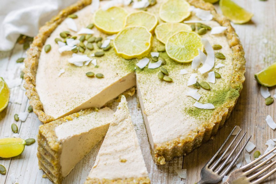 Vegan No Bake Key Lime Pie – No Refined Sugar