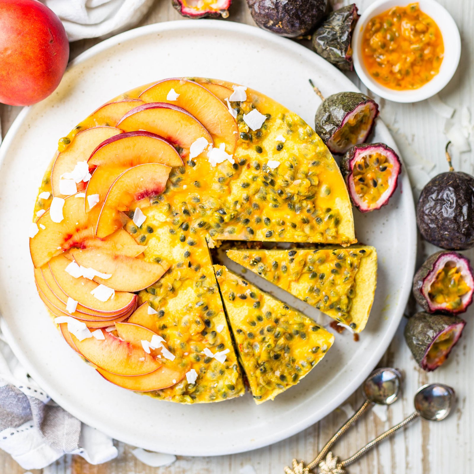 Raw Vegan Tropical Fruit Cheesecake – Sweetened only with Fruit