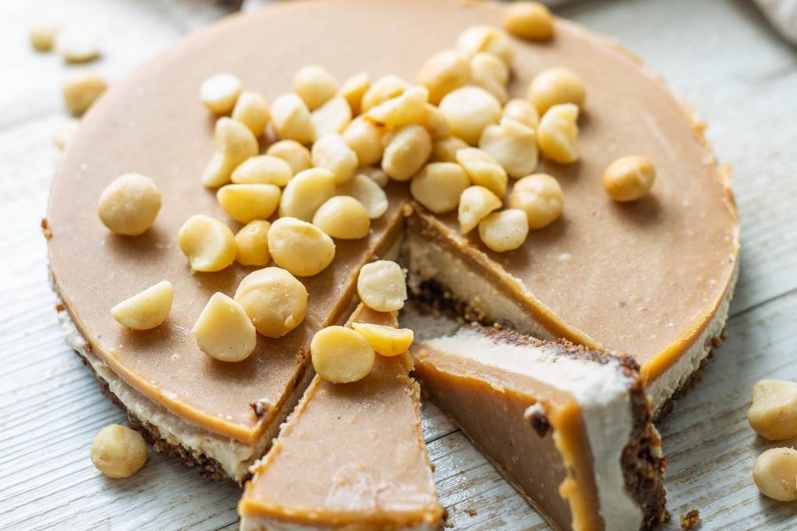 Raw Vegan Macadamia Caramel Cheesecake