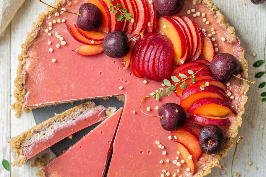 No-Bake Vegan Plum Vanilla Jelly Tart