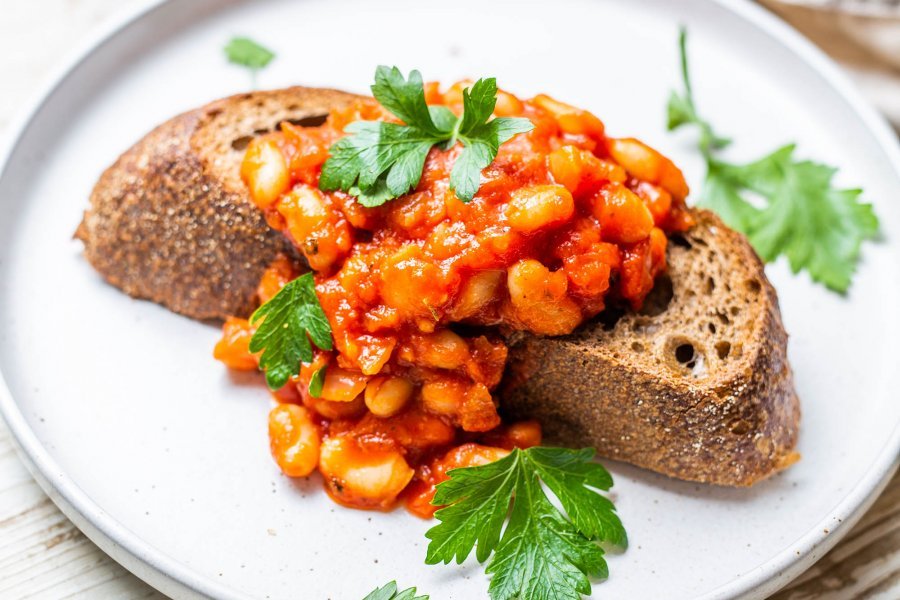 Easy Homemade Tomato Beans on Toast