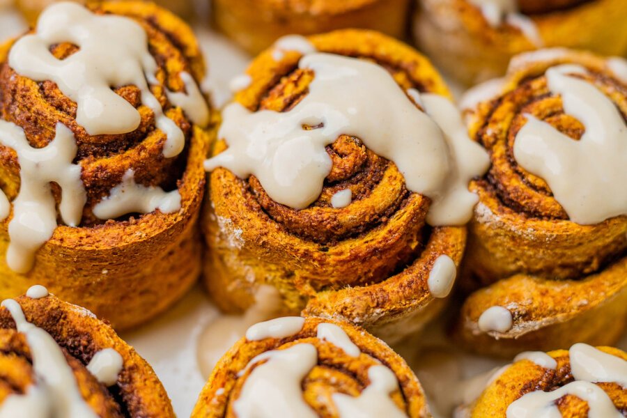 Vegan Pumpkin Cinnamon Scrolls