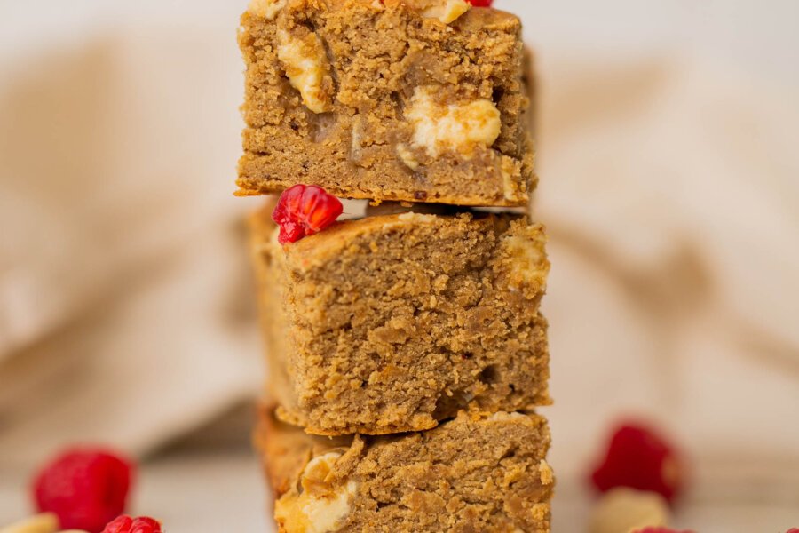 Vegan Cashew White Chocolate Blondies