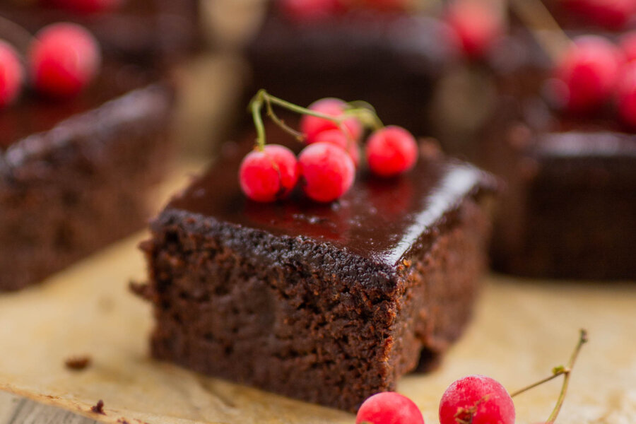 Vegan Chocolate Beetroot Brownies