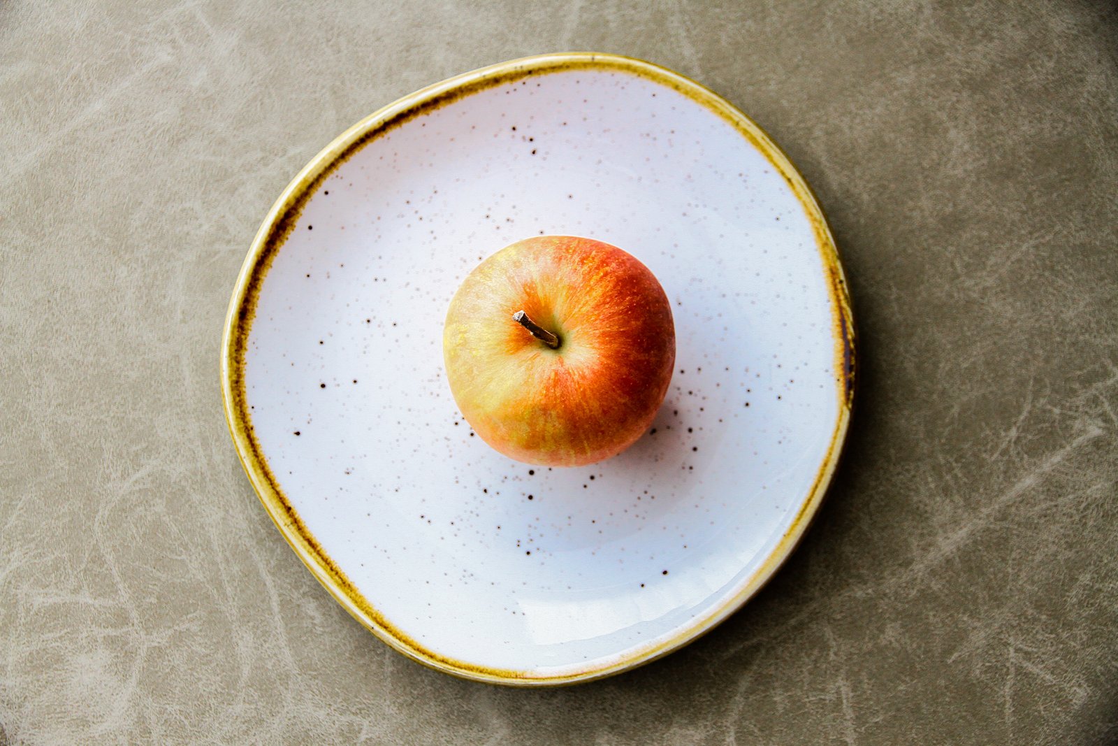 Intermittent Fasting vs Time-Restricted Eating for Women